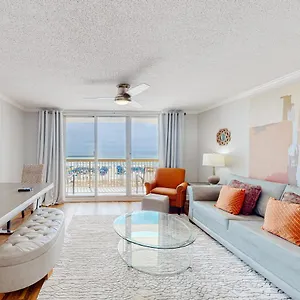 Pelican 304 Destin
